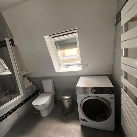 Appartement Champs-Elysees - Hala Paris Eksteriør billede