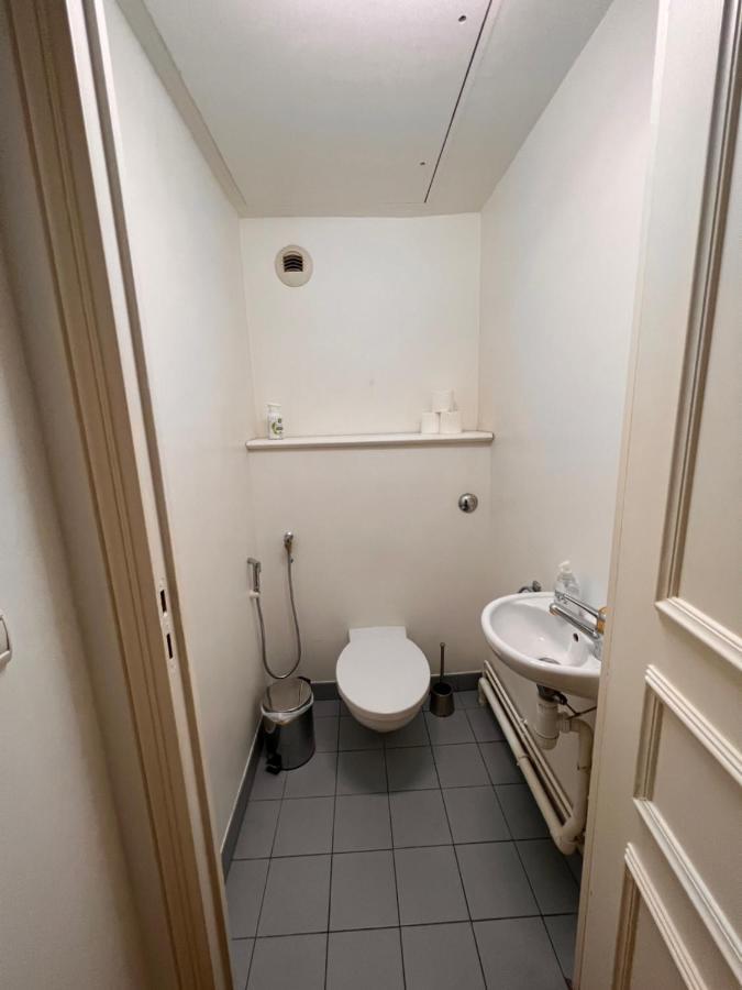 Appartement Champs-Elysees - Hala Paris Eksteriør billede